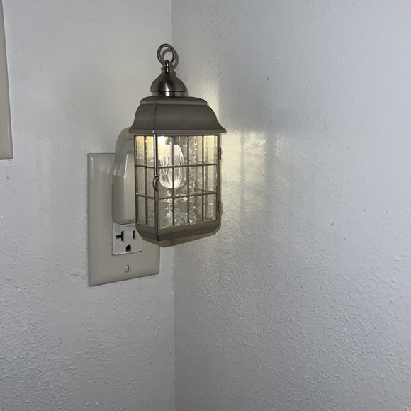 B&BW Plug In - Picture 4 of 4